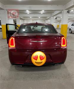 کرایسلەر 300